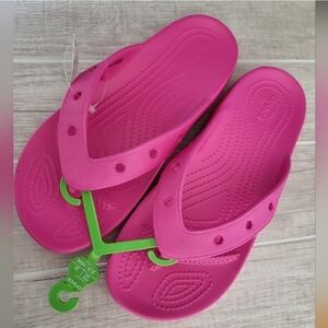 Crocs Pink Flip Flops Sandals Slip Ons Summer Size 8 Women 6‎ Men New